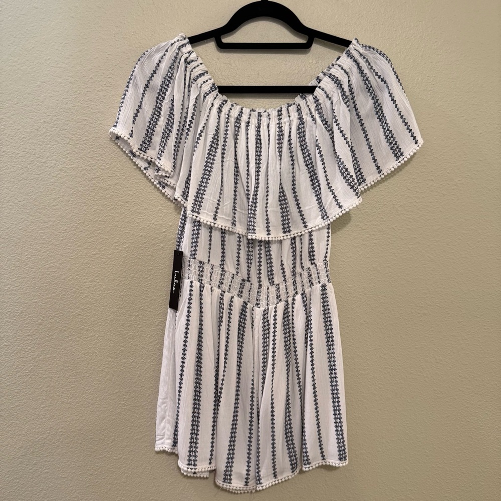 Lulu's Off-Shoulder White and Navy Romper